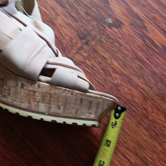 💟Strappy wedges - Picture 6 of 16